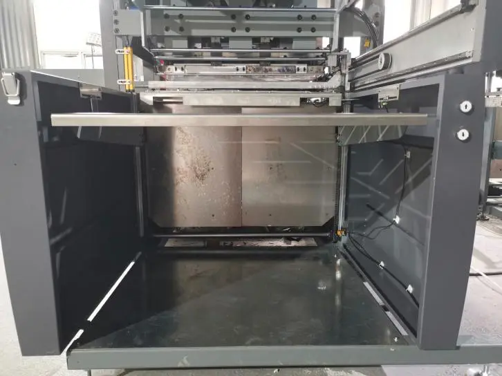 Fully Automatic Mechanical Flat Pressure Hot Stamping And Embossing Machine (24)