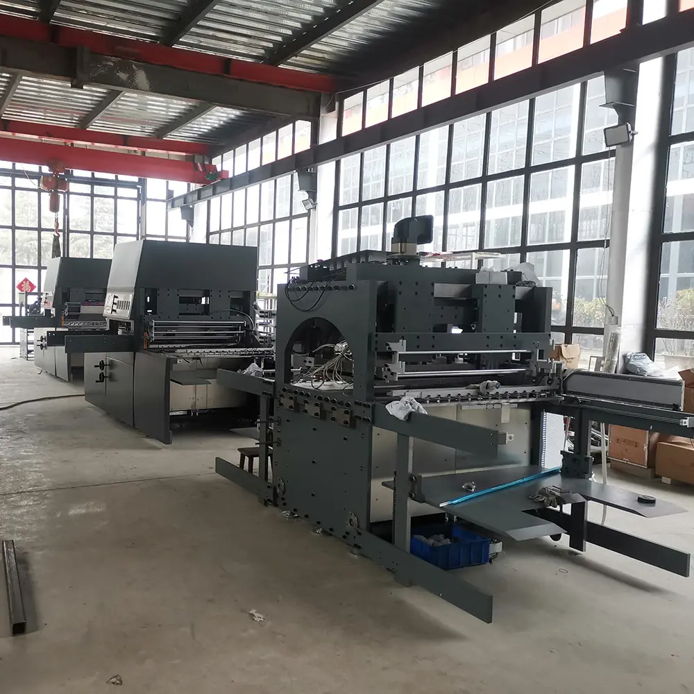 Fully Automatic Mechanical Flat Pressure Hot Stamping And Embossing Machine (1).jpg