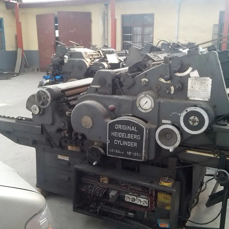 Full-automatic cylinder flat die-cutting machine (6).jpg